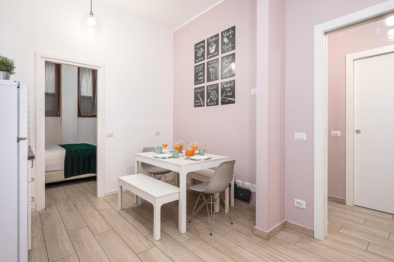 Hemeras Boutique Homes - Design Flat Near Metro Station Milan Bagian luar foto