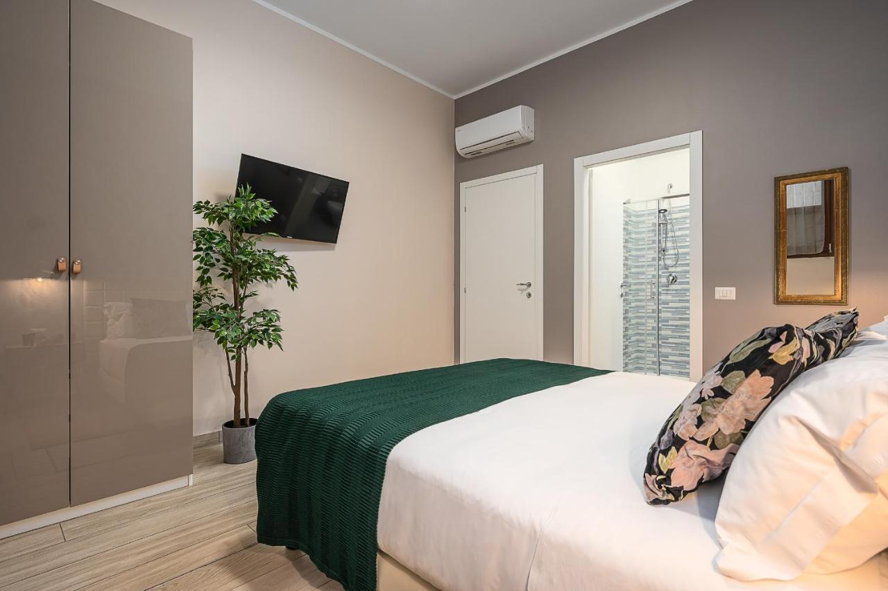 Hemeras Boutique Homes - Design Flat Near Metro Station Milan Bagian luar foto